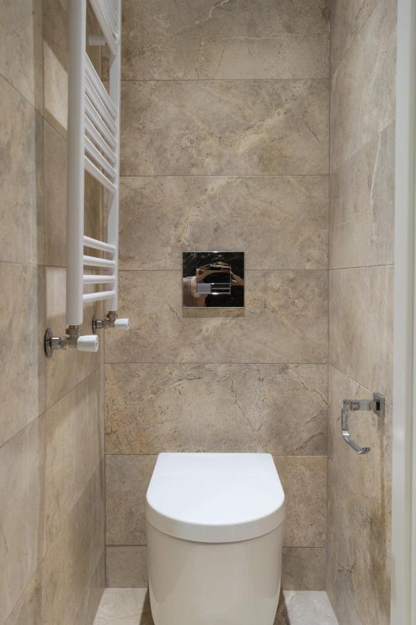 Voda Luxury #301 - Acropolis View Rooftop Apartment